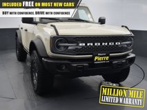New 2025 Ford Bronco Badlands w/ Sasquatch Package