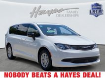 New 2025 Chrysler Voyager LX