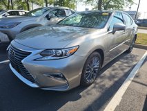 Used 2018 Lexus ES 350 w/ Navigation System Package