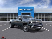 New 2025 Chevrolet Silverado 3500 LTZ w/ LTZ Plus Package
