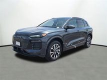 New 2025 Audi Q6 e-tron Premium