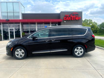 Used 2017 Chrysler Pacifica Touring-L Plus