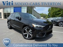 New 2025 Volvo XC60 B5 Ultra w/ Climate Package