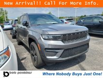 Used 2025 Jeep Grand Cherokee Altitude