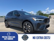 New 2026 Volvo XC60 B5 Core w/ Climate Package