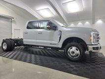 New 2025 Ford F350 Lariat