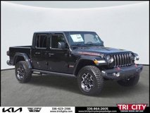 New 2023 Jeep Gladiator Rubicon w/ LED Lighting Group