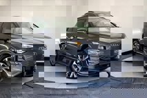 New 2025 Audi Q6 e-tron Premium