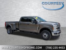 New 2025 Ford F350 XLT