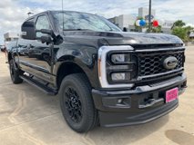 New 2025 Ford F250 Lariat w/ Black Appearance Package