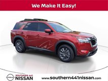 New 2025 Nissan Pathfinder SV