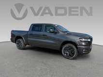 New 2025 RAM 1500 4x4 Crew Cab