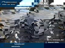 New 2025 Volvo XC90 B6 Core w/ Protection Package Premier