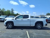 New 2025 GMC Sierra 1500 Pro w/ Pro Value Package