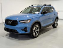 Used 2023 Volvo XC40 B5 Plus w/ Driver Assist Package