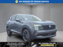 New 2025 Nissan Kicks SR w/ SR Premium Package