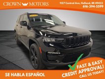 Used 2023 Jeep Grand Cherokee Limited w/ Black Appearance Package