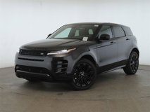 New 2024 Land Rover Range Rover Evoque Dynamic SE