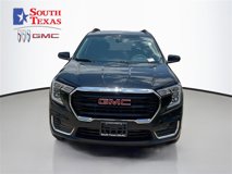 Used 2022 GMC Terrain SLE w/ Driver Convenience Package