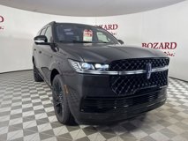New 2025 Lincoln Navigator Reserve w/ Jet Appearance Package