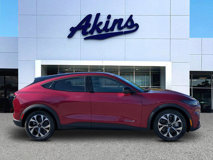 New 2025 Ford Mustang Mach-E Select w/ Comfort Package Lite