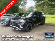 New 2025 Volkswagen Atlas Peak Edition SE