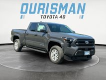 New 2025 Toyota Tacoma SR5