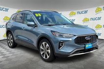 Used 2023 Ford Escape Platinum