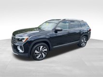 New 2025 Volkswagen Atlas SEL
