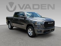 New 2025 RAM 1500 4x4 Crew Cab