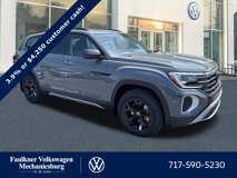 New 2025 Volkswagen Atlas Peak Edition SE