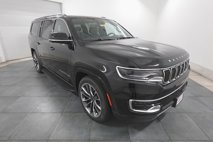 New 2025 Jeep Wagoneer L Series II w/ Convenience Group I