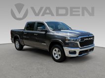 New 2025 RAM 1500 4x4 Crew Cab