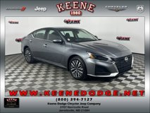 Used 2023 Nissan Altima 2.5 SV