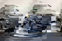 New 2025 Audi Q6 e-tron Prestige