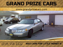 Used 1999 Lincoln Town Car Signature