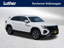 New 2025 Volkswagen Atlas Cross Sport SE