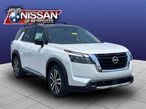 New 2025 Nissan Pathfinder Platinum