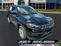 New 2025 Jeep Compass Latitude w/ Convenience Group
