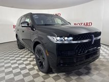 New 2025 Lincoln Navigator Reserve