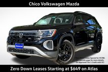 New 2025 Volkswagen Atlas Peak Edition SE