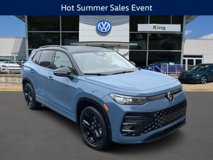 New 2025 Volkswagen Tiguan SE R-Line
