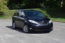 Used 2017 Toyota Sienna AWD