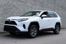 Used 2025 Toyota RAV4 XLE