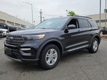 Certified 2022 Ford Explorer XLT w/ Equipment Group 202A