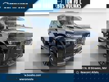 New 2025 Volvo XC90 B6 Ultra