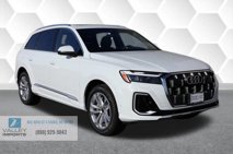 New 2025 Audi Q7 3.0T Premium Plus