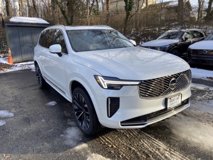 New 2025 Volvo XC90 T8 Plus w/ Protection Package Premier