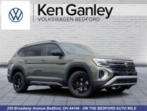 New 2025 Volkswagen Atlas Peak Edition SE