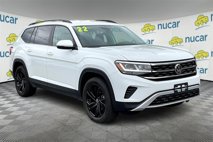 Used 2022 Volkswagen Atlas SE